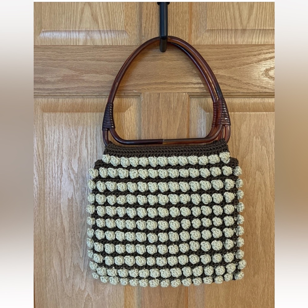 VTG Crocheted Cream Brown Boho Purse With Double Dee Plastic Handles Popcorn